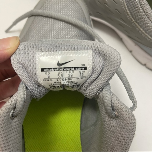 Nike Sneakers - Picture 8 of 10